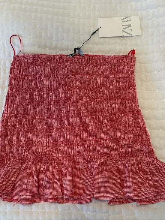 ZARA Red Smocked Mini Skirt with Ruffle Hem - Picture 1 of 2